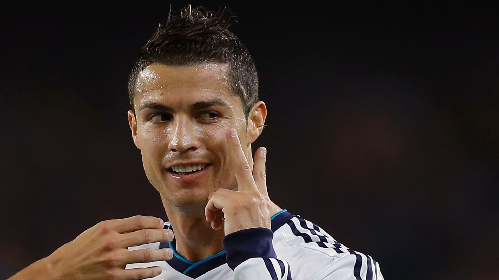 Portuguese FootBall Player Cristiano Ronaldo bio