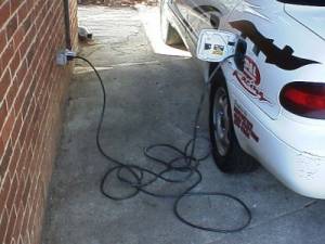 How to charge electric car? 