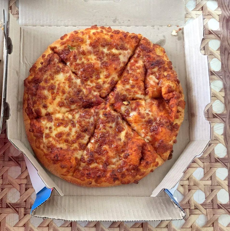 Dominos Double Cheese Margherita Pizza